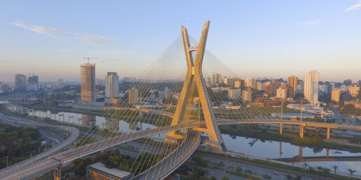 Image of Octávio Frias de Oliveira Bridge in São Paulo.