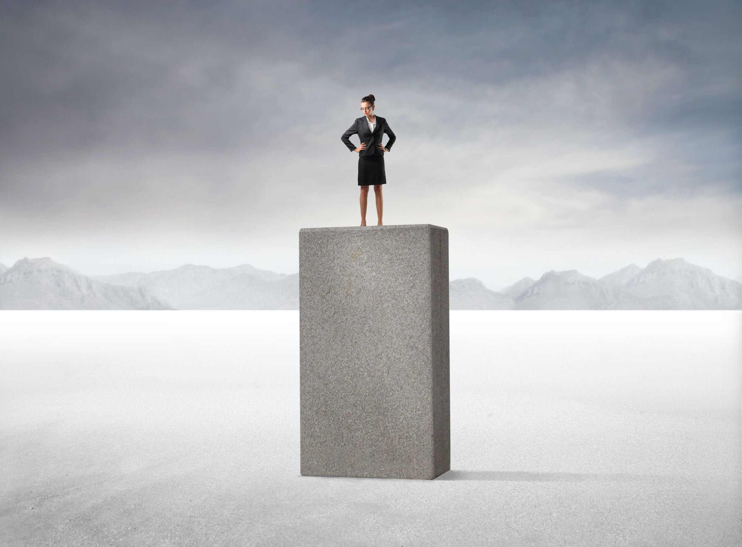 I saw her standing there the beatles. Превосходство над другими. Довольный человек в костюме. Счастливый парень. I saw her standing there the beatles.