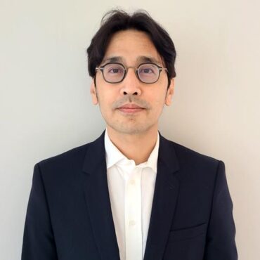 Young-Kyu Kim headshot.