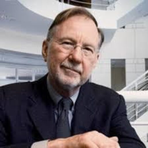 Headshot of Dennis Thompson